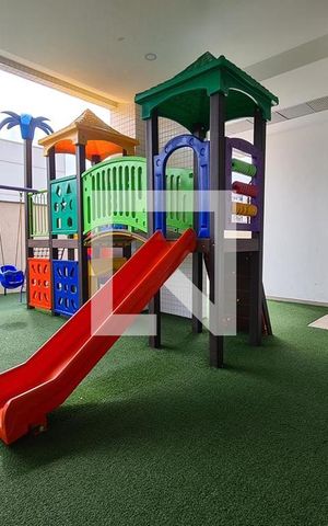 Apartamento à venda com 94m², 4 quartos e 2 vagas Apartamento à venda com 94m², 4 quartos e 2 vagasÁrea Comum - Playground