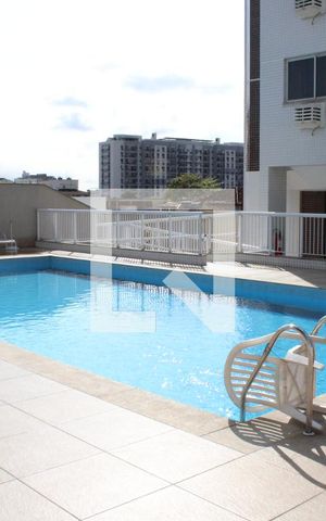 Apartamento à venda com 82m², 3 quartos e 2 vagasÁrea comum - Piscina