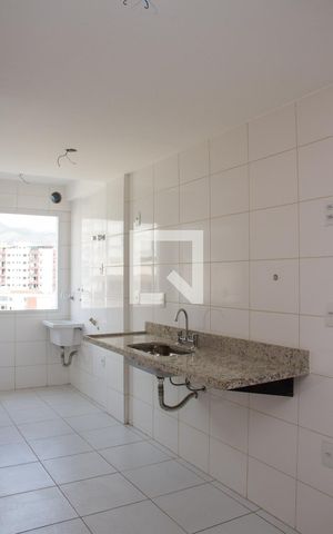 Apartamento à venda com 81m², 3 quartos e 2 vagasCozinha