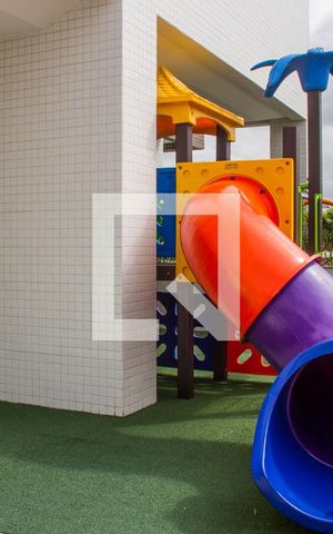 Apartamento à venda com 81m², 3 quartos e 2 vagasÁrea comum - Playground