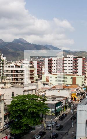 Apartamento à venda com 81m², 3 quartos e 2 vagasVaranda da Sala - Vista