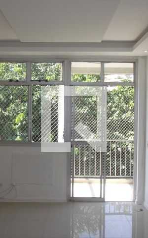 Apartamento à venda com 180m², 2 quartos e 1 vagaSala