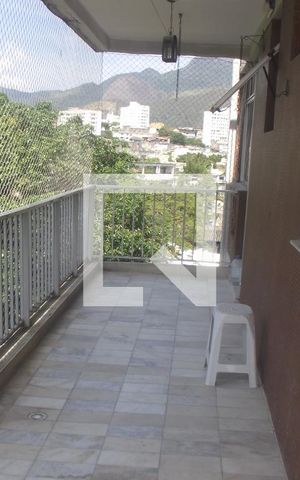 Apartamento à venda com 180m², 2 quartos e 1 vagavaranda 