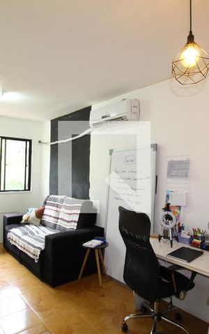 Apartamento à venda com 50m², 2 quartos e 1 vagaSala
