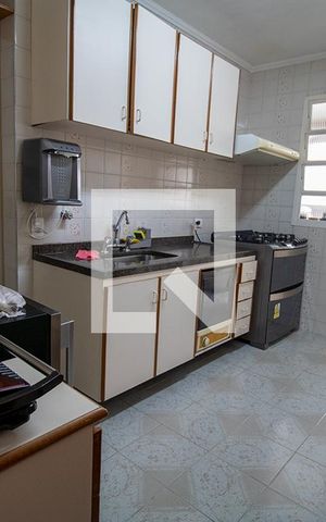 Apartamento à venda com 120m², 4 quartos e 2 vagas Apartamento à venda com 120m², 4 quartos e 2 vagasCozinha
