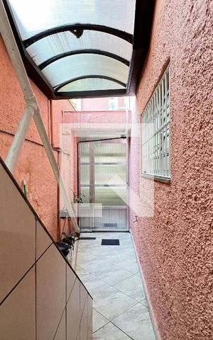 Casa à venda com 126m², 3 quartos e 2 vagasÁrea externa