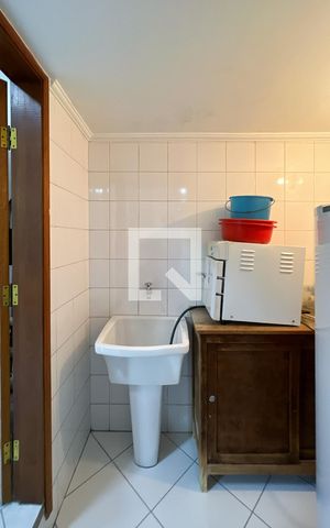 Casa à venda com 126m², 3 quartos e 2 vagasÁrea de Serviço