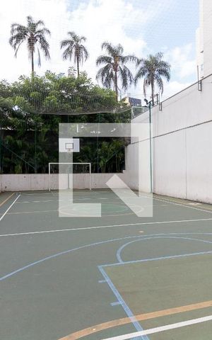 Apartamento à venda com 103m², 3 quartos e 2 vagas Apartamento à venda com 103m², 3 quartos e 2 vagasÁrea Comum - Quadra