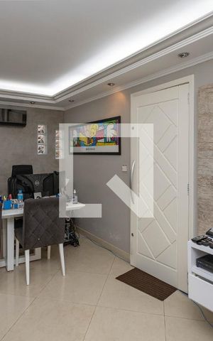 Casa à venda com 322m², 3 quartos e 2 vagas Casa à venda com 322m², 3 quartos e 2 vagasSala