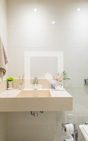 Apartamento à venda com 200m², 3 quartos e 2 vagasBanheiro