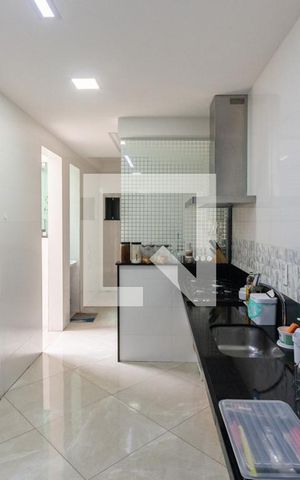 Apartamento à venda com 200m², 3 quartos e 2 vagasCozinha