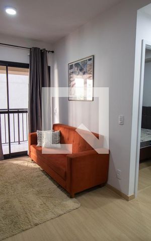 Apartamento à venda com 30m², 1 quarto e sem vaga Apartamento à venda com 30m², 1 quarto e sem vagaSala