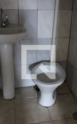 Casa para alugar com 55m², 1 quarto e sem vagaBanheiro