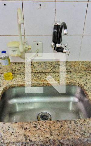 Casa de condomínio para alugar com 66m², 2 quartos e 1 vaga Casa de condomínio para alugar com 66m², 2 quartos e 1 vagaCozinha