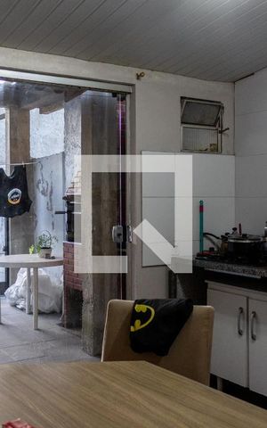 Casa à venda com 40m², 2 quartos e 1 vaga Casa à venda com 40m², 2 quartos e 1 vagaCozinha