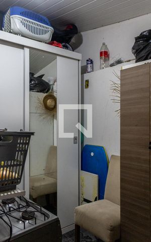 Casa à venda com 40m², 2 quartos e 1 vaga Casa à venda com 40m², 2 quartos e 1 vagaCloset