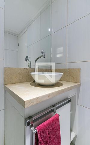 Apartamento à venda com 73m², 3 quartos e 1 vagaBanheiro 2