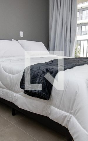 Studio para alugar com 21m², 1 quarto e sem vaga Studio para alugar com 21m², 1 quarto e sem vagaQuarto