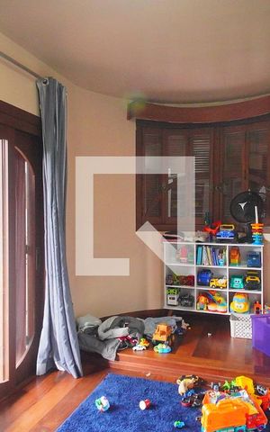 Casa à venda com 450m², 3 quartos e 2 vagasQuarto 1