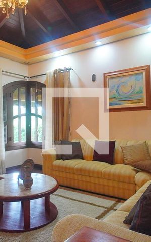 Casa à venda com 450m², 3 quartos e 2 vagasSala 