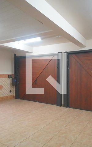 Casa à venda com 450m², 3 quartos e 2 vagasGaragem