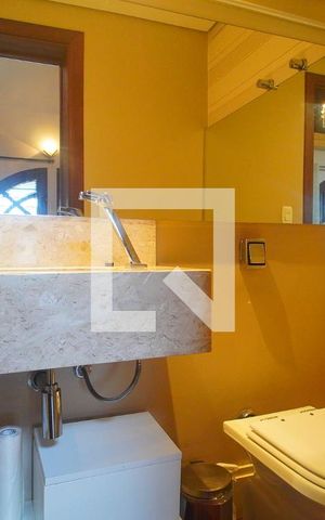 Casa à venda com 450m², 3 quartos e 2 vagasLavabo