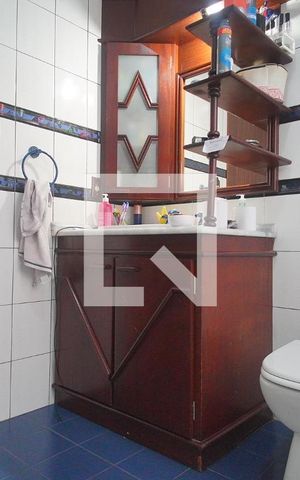 Casa à venda com 450m², 3 quartos e 2 vagasBanheiro 2