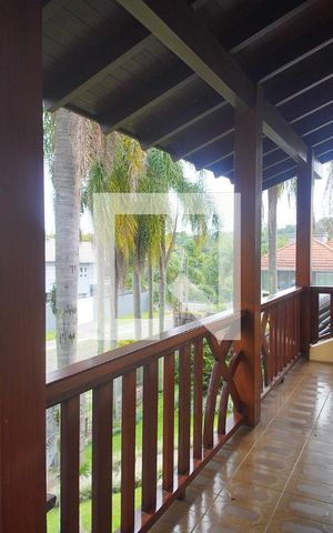 Casa à venda com 450m², 3 quartos e 2 vagasVaranda da suite