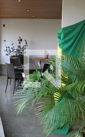 Apartamento à venda com 250m², 4 quartos e 2 vagasQuarto 1