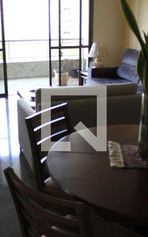 Apartamento à venda com 250m², 4 quartos e 2 vagasSala