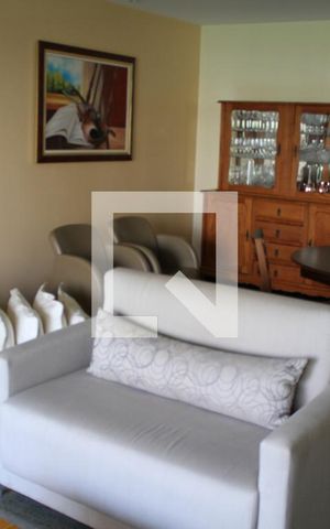 Apartamento à venda com 250m², 4 quartos e 2 vagasSala