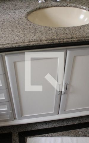 Apartamento à venda com 250m², 4 quartos e 2 vagasBanheiro 2