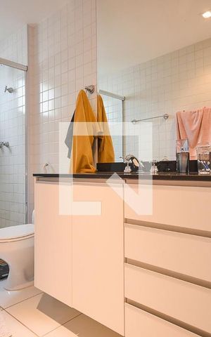Apartamento para alugar com 168m², 3 quartos e 4 vagas Apartamento para alugar com 168m², 3 quartos e 4 vagasBanheiro suíte 3