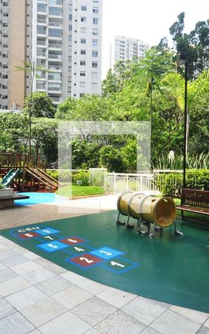 Apartamento para alugar com 168m², 3 quartos e 4 vagasPlayground