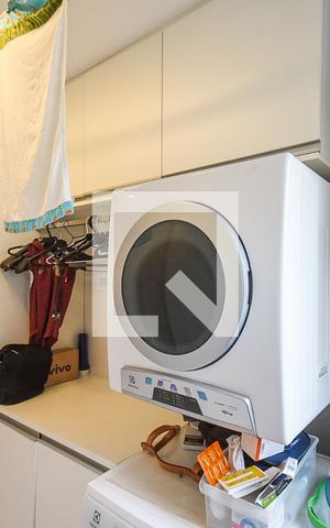 Apartamento para alugar com 168m², 3 quartos e 4 vagas Apartamento para alugar com 168m², 3 quartos e 4 vagasÁrea de serviço
