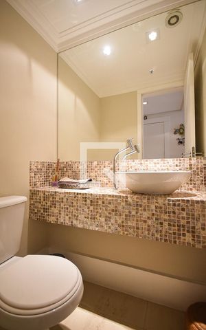 Apartamento para alugar com 168m², 3 quartos e 4 vagas Apartamento para alugar com 168m², 3 quartos e 4 vagasLavabo