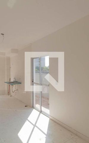 Apartamento para alugar com 32m², 2 quartos e sem vaga Apartamento para alugar com 32m², 2 quartos e sem vagaSala e Cozinha Integrada