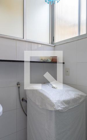 Apartamento à venda com 83m², 3 quartos e sem vagaÁrea de Serviço