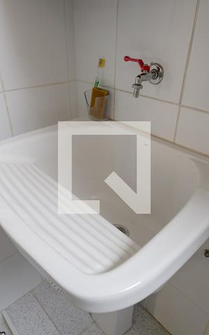 Apartamento à venda com 83m², 3 quartos e sem vagaÁrea de Serviço