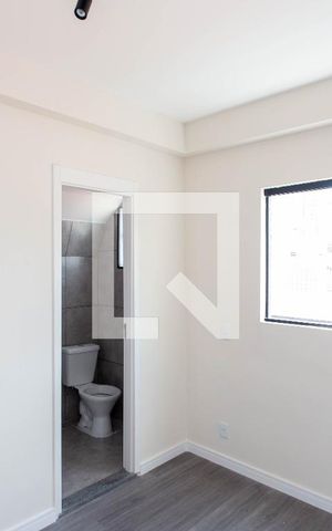 Studio à venda com 35m², 1 quarto e sem vaga Studio à venda com 35m², 1 quarto e sem vagaQuarto