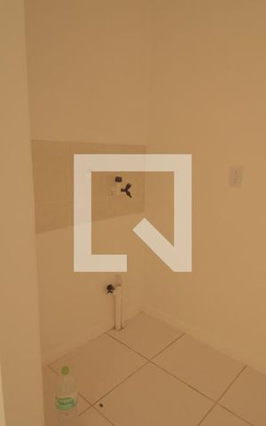 Apartamento à venda com 40m², 2 quartos e sem vagaCozinha e Área de Serviço