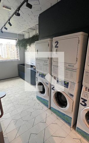 Studio para alugar com 19m², 1 quarto e sem vaga Studio para alugar com 19m², 1 quarto e sem vagaÁrea comum - Lavanderia