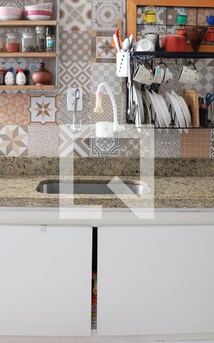 Apartamento à venda com 94m², 3 quartos e 1 vaga Apartamento à venda com 94m², 3 quartos e 1 vagaDetalhe da cozinha