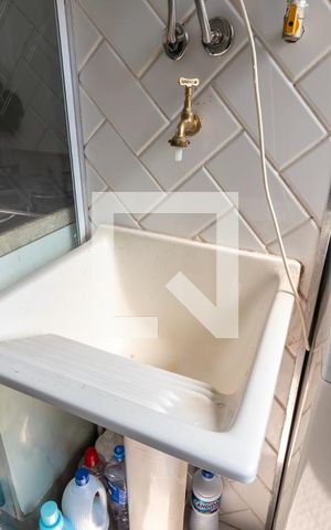Apartamento à venda com 50m², 2 quartos e 1 vagaÁrea de Serviço