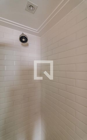 Apartamento à venda com 140m², 3 quartos e 2 vagasBanheiro da suíte 1