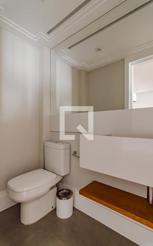 Apartamento à venda com 140m², 3 quartos e 2 vagasLavabo