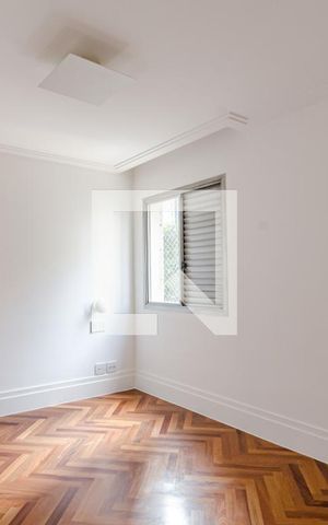 Apartamento à venda com 140m², 3 quartos e 2 vagasSuíte 2