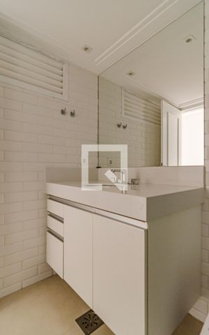 Apartamento à venda com 140m², 3 quartos e 2 vagasBanheiro