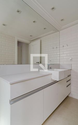 Apartamento à venda com 140m², 3 quartos e 2 vagasSuíte 2