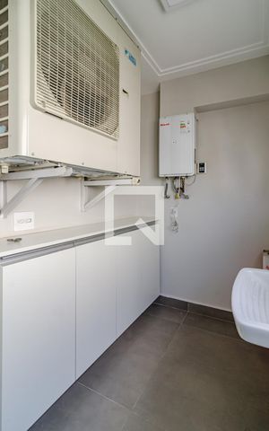 Apartamento à venda com 140m², 3 quartos e 2 vagasÁrea de serviço